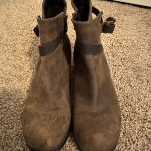 Keen Dark Brown Ankle Boots